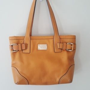 Michael Kors Leather Medium Zipper Tote Bag